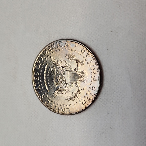 Colorized Half dollar - Picture 4 of 4